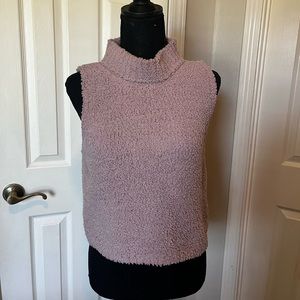 Fuzzy tank top turtle neck cropped shirt